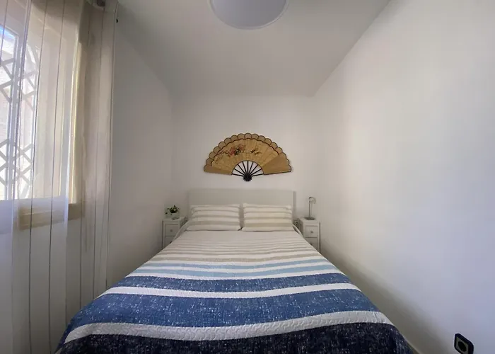 R151 Beachfront In Calafell
