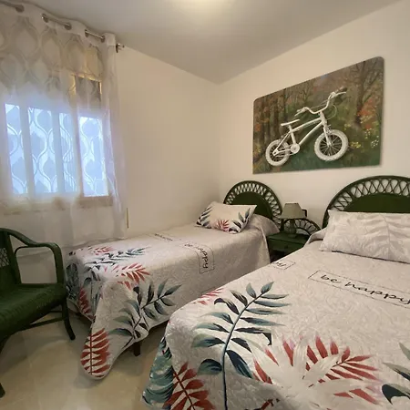 R151 Beachfront In Apartment Calafell