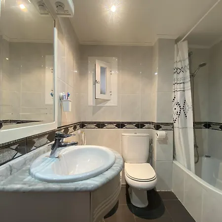 Apartamento R151 Beachfront In *